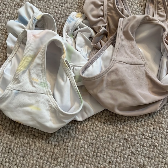 Minnow. Size 1 ruffle one piece. 2 styles - Picture 5 of 5